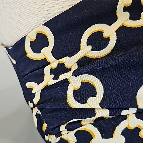 Lauren Ralph Lauren knit dress size 12. Stretch fabric. Dark blue with geometric - Picture 4 of 10